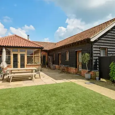 An elegant countryside hideaway with four indulgent ensuite bedrooms