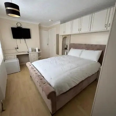 Hawkins Guesthouse