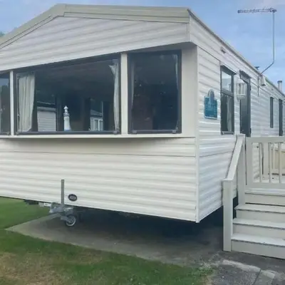 Homely Caravan At Orchards Holiday Park In Essex