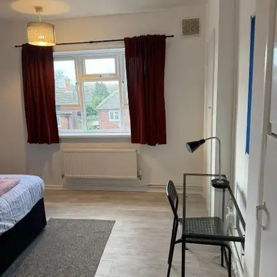 Cozy 3 Bedroom Flat near Essex Uni