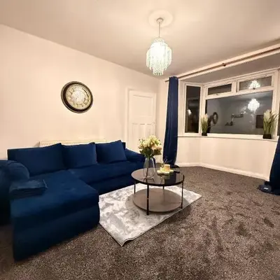 Royal 4 Bed House By City Centre