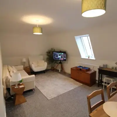 Colchester Roof Top Flat - Central