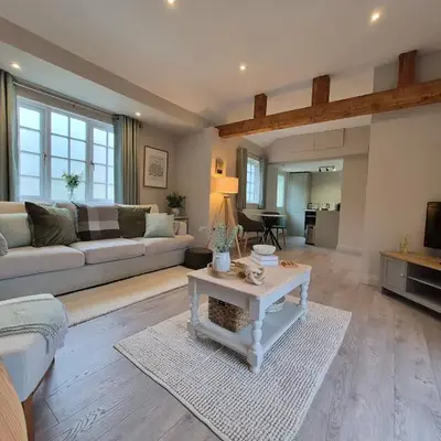 The Studio at Chequers - Newly Renovated Luxury Studio
