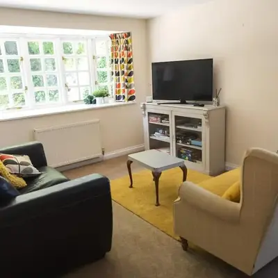 Cosy Rural Retreat Perfect for Families and Pets