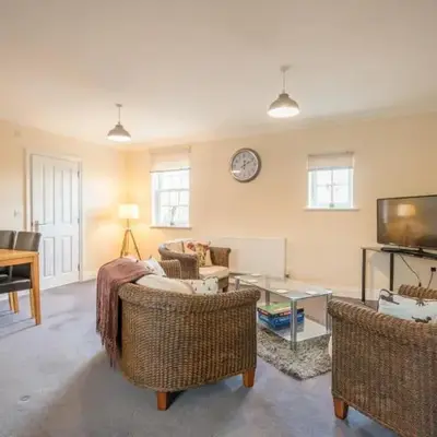 Comfortable 2-Bedroom Home in Framlingham