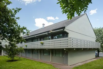 an external view of a building at Campanile Hotel - Basildon - East of London in Basildon