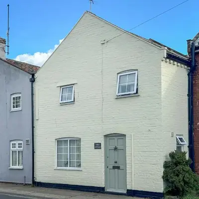 Pebble Cottage