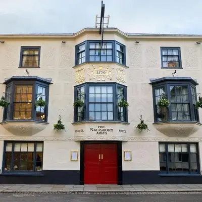 Salisbury Arms Hotel