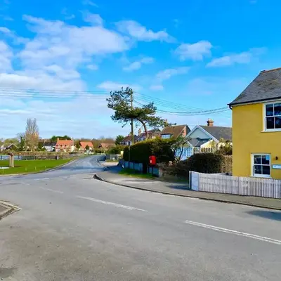 1 South Cottages