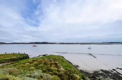 a large body of water with boats in it at 1 Bed in Waldringfield oc-thstu in Waldringfield