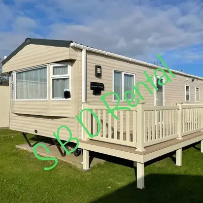 Summer Breeze Deluxe Caravan Rental