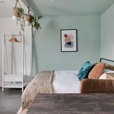 Studio Apartment - Central Chelmsford Location