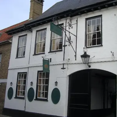 Crown Hotel