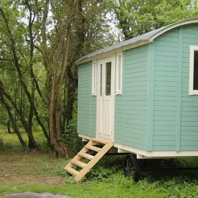 The Tawny Shepherd Hut