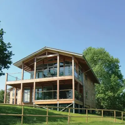 Apple Tree Lodges