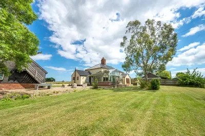 an old farm house with a large yard at 4 Bed in Spexhall oc-fairs in Spexhall