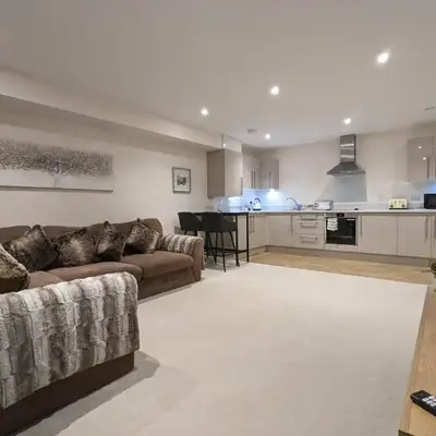 Stunning 2-Bed Apartment in Stevenage
