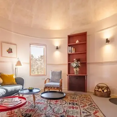 Extraordinarily converted grain stores - The Silos