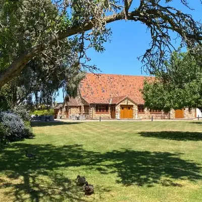 Ye Olde Plough House