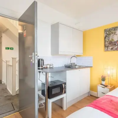 The Modern Cambridge Studio 3