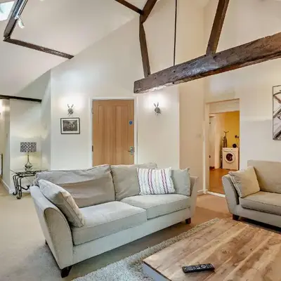 2 Bed Barn conversion