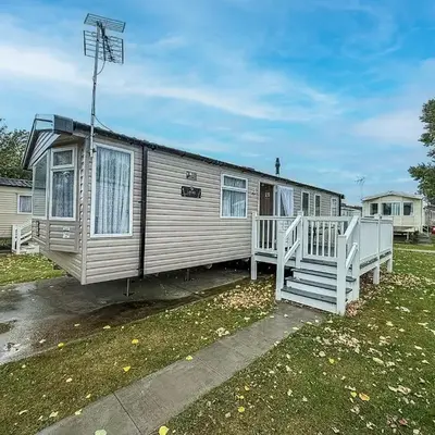 Beautiful Caravan With Decking At Highfield Grange Ref 26740Wr