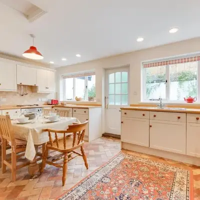 3 Bed in Woodbridge oc-acot