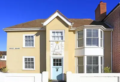 a house with a white fence in front of it at 4 Bed in Aldeburgh oc-sfcrr in Aldeburgh