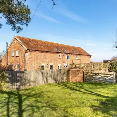 3 Bed in Knodishall oc-ebco