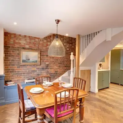 2 Bed in Woodbridge oc-zep