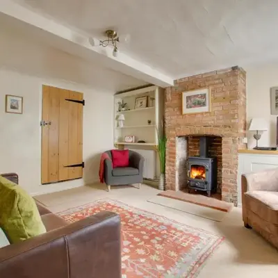 2 Bed in Woodbridge oc-csn2