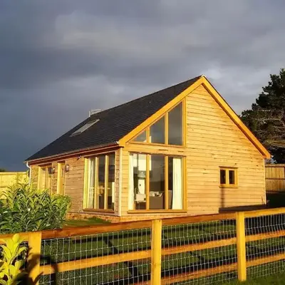 River Cottage - Stunning estuary views