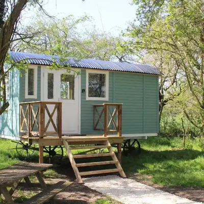 The Woodpecker shepherd hut